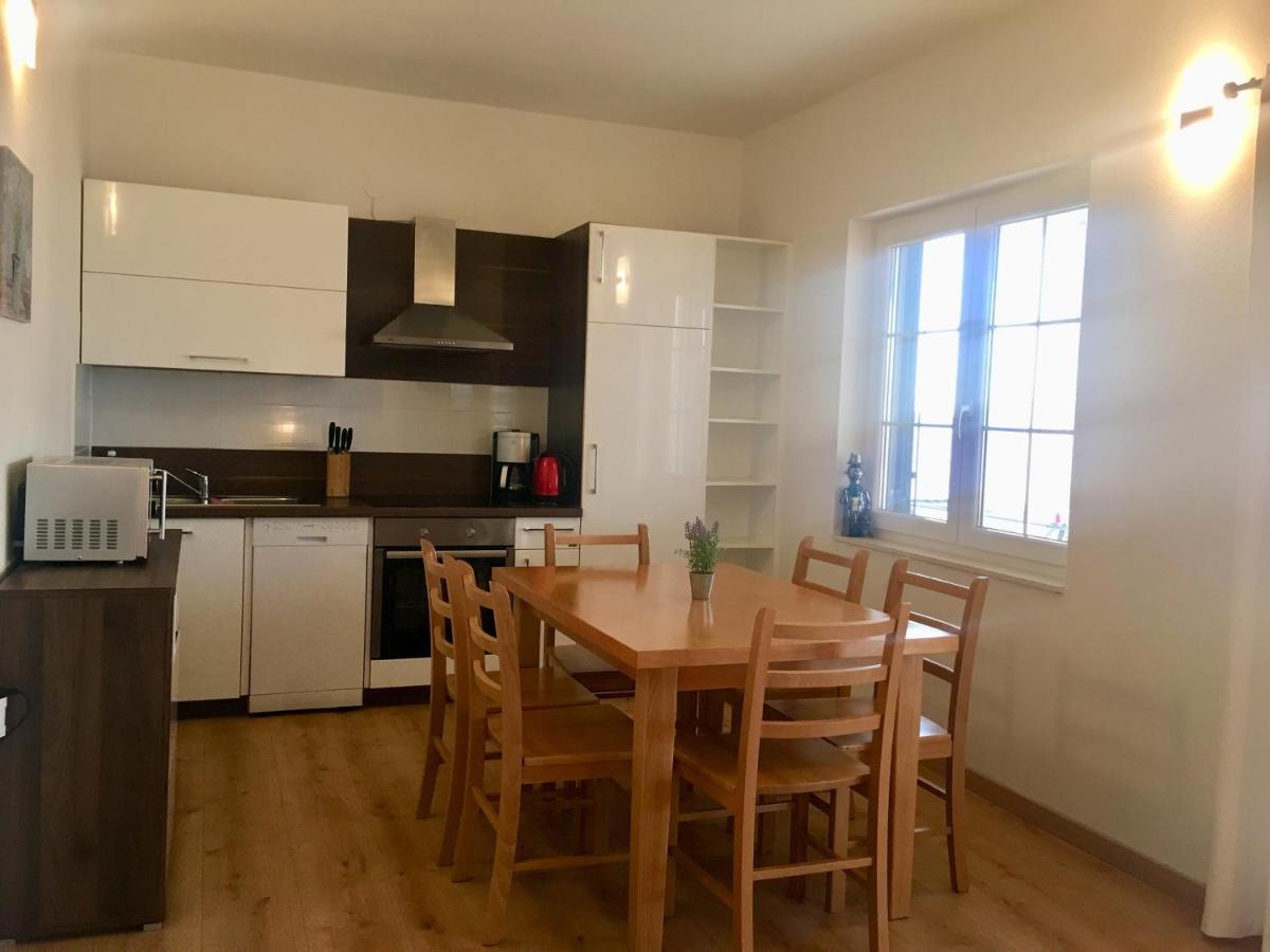 Schoenes Ferienhaus Direkt Am Meer Стоморска Екстериор снимка